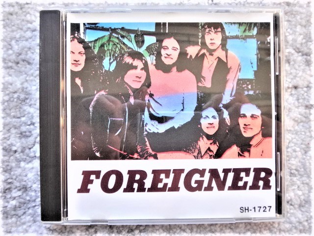 D【 FOREIGNER / WORLD SUPER HITS BEST 】CDは４枚まで送料１９８円_画像1