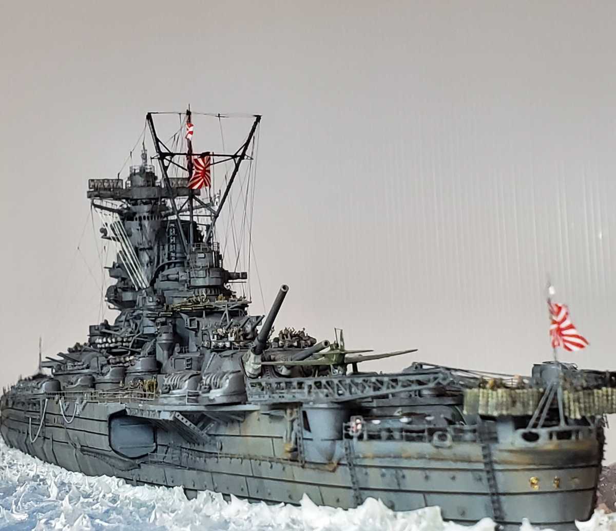 完成品☆1/350日本海軍☆戦艦大和1945年最期の戦い☆坊ノ岬沖 完成品☆1/350日本海軍☆戦艦大和1945年最期の戦い☆坊ノ岬沖
