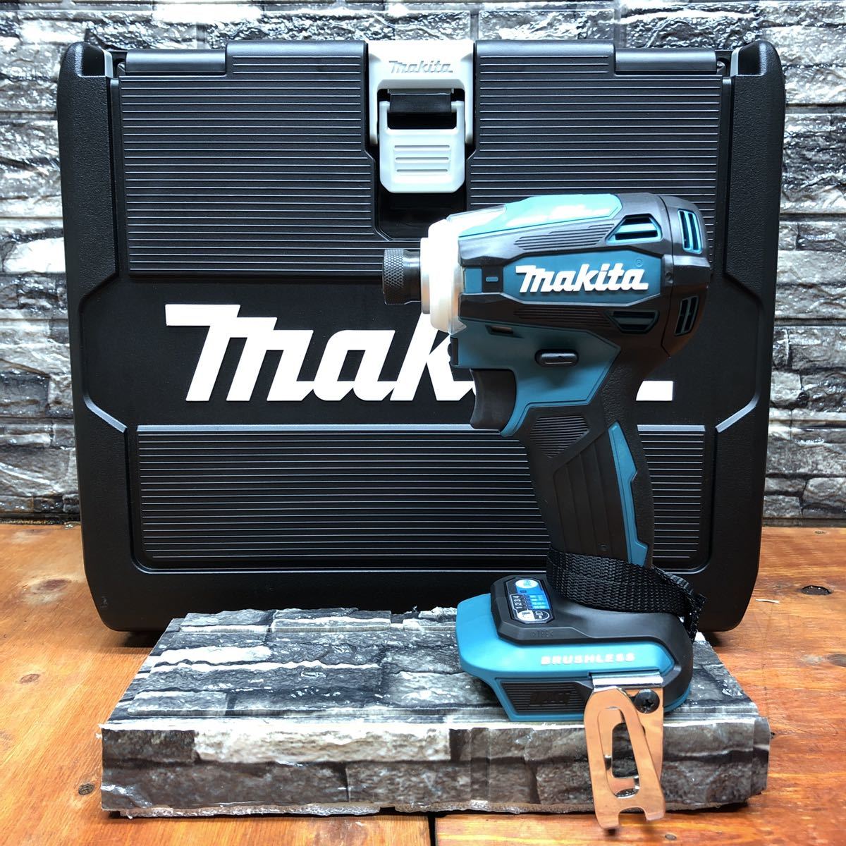 特価ブランド 新品 TD172DZ 本体のみ 未使用 マキタ 18V インパクト ...