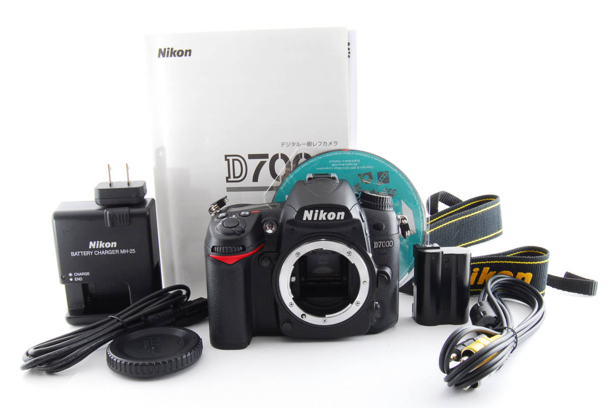 返品送料無料 超美品 ニコン Nikon D7000 ボディ ショット数わずか318枚 Sdカード16gb ワンオーナー t 在庫処分大特価 Www Cedardale Com