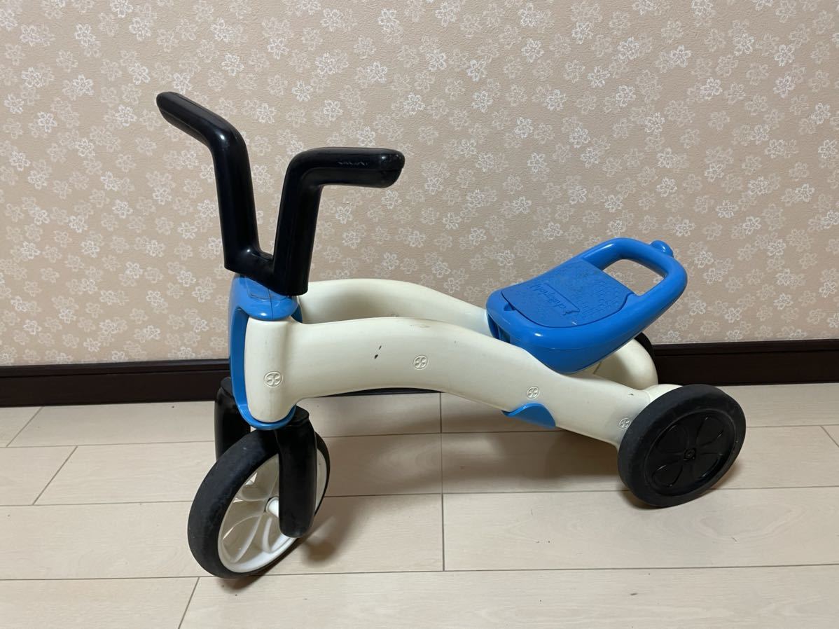 Chillafishchila fish balance bike BUNZI blue tricycle two wheel car 