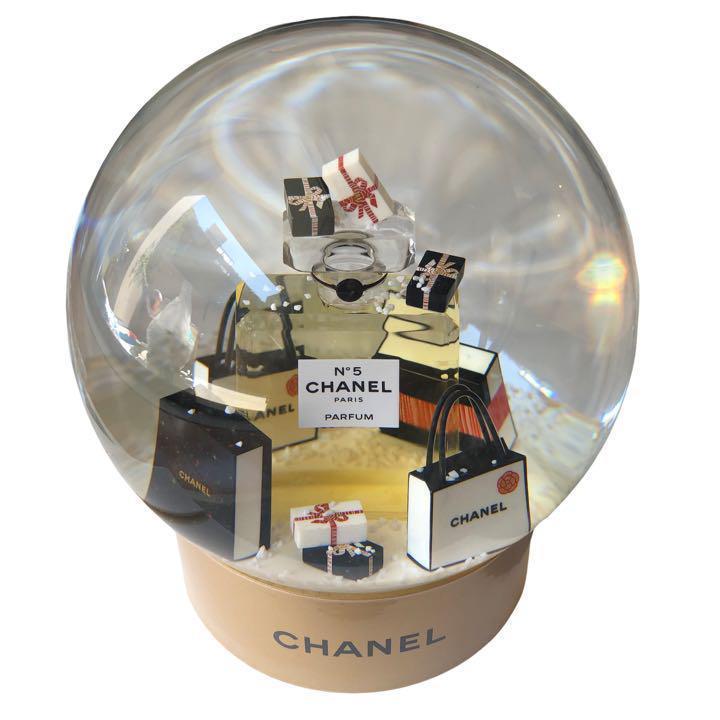 【限定品】シャネル スノードーム CHANEL Snow globe 癒しのインテリア 美しい 雪 プレゼント 新品 シャネル 非売品 海外限定 希少