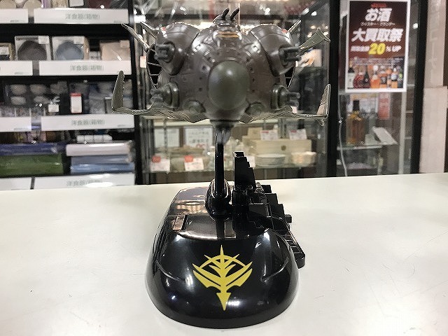 バンダイ BANDAI ザンジバルII級 機動巡洋艦 リリー・マルレーン バンダイ BANDAI ザンジバルII級 機動巡洋艦 リリー・マルレーン