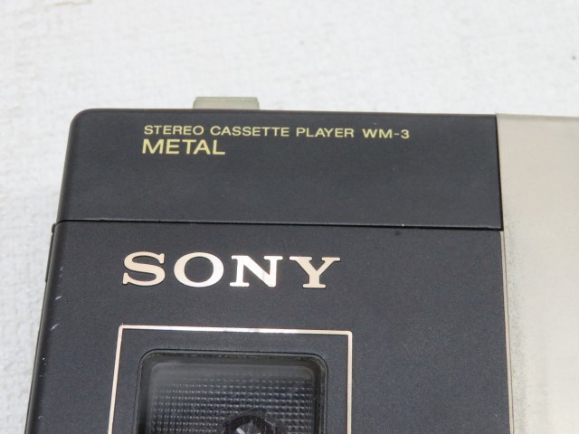 ★SONY WM-3 カセットプレーヤー WALKMAN ソニー ウォークマン カバー付き ジャンク USED 53563★！！_画像6