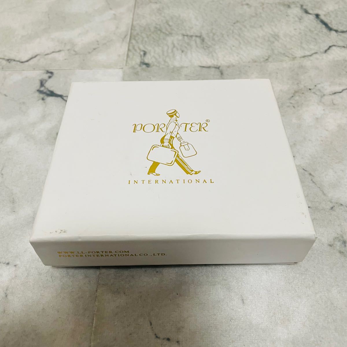 新品未使用品♪】PORTER ポーター 二つ折り財布 札入れ ceratinxd.com