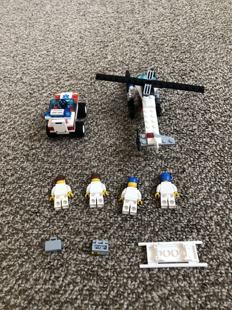 レゴ LEGO LEGOシティ CITY 7892 救急救命センター 病院 救急車의 상품
