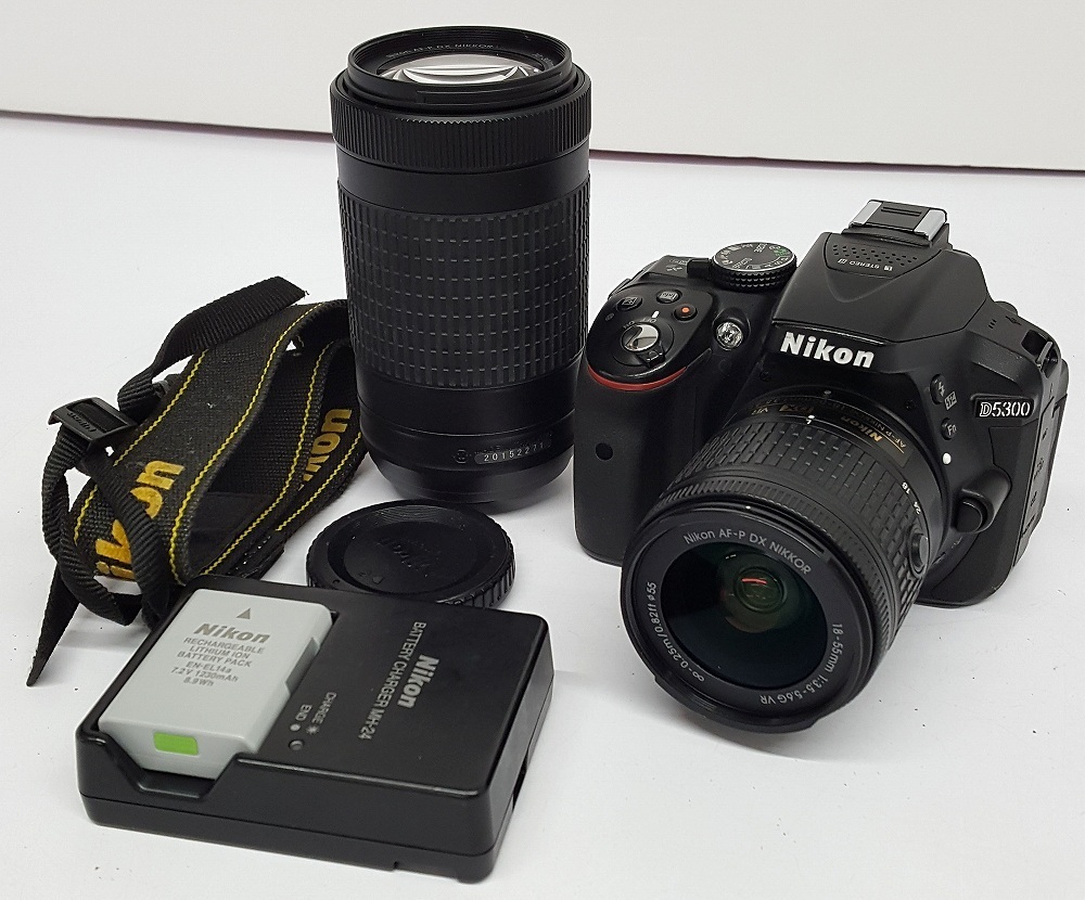 【中古】Nikon ニコン デジタル一眼レフカメラ D5300 ダブルズームキット 欠品あり【80サイズ】【福山店】_画像1