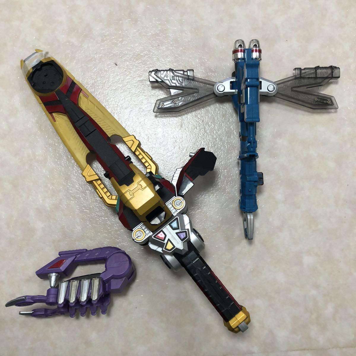 1円~仮面ライダー カブト DXカブトゼクター、ガタックゼクター 1円~仮面ライダー カブト DXカブトゼクター、ガタックゼクター