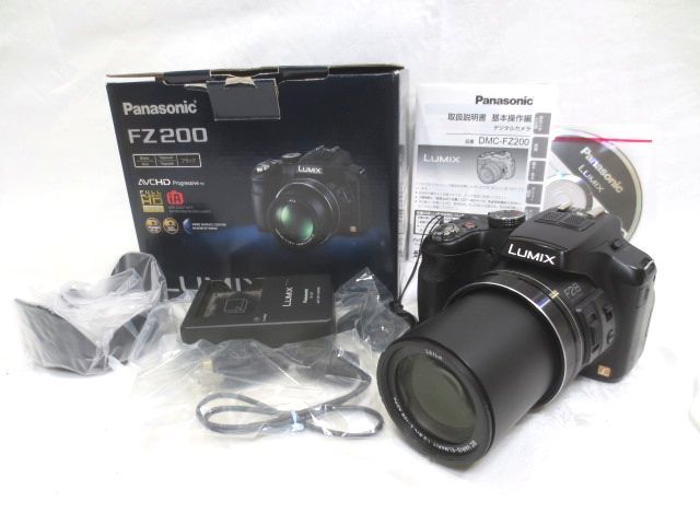 ◇LEICA ライカレンズ搭載 Panasonic LUMIX FX200 デジタルカメラ