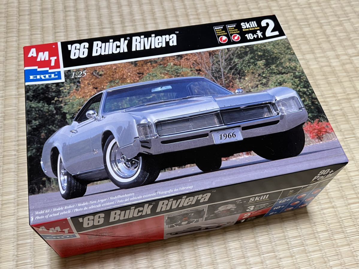 Yahoo!オークション - amt 1/25 Buick Riviera 1966 ビュイック Yahoo!オークション - amt 1/25 Buick Riviera 1966 ビュイック