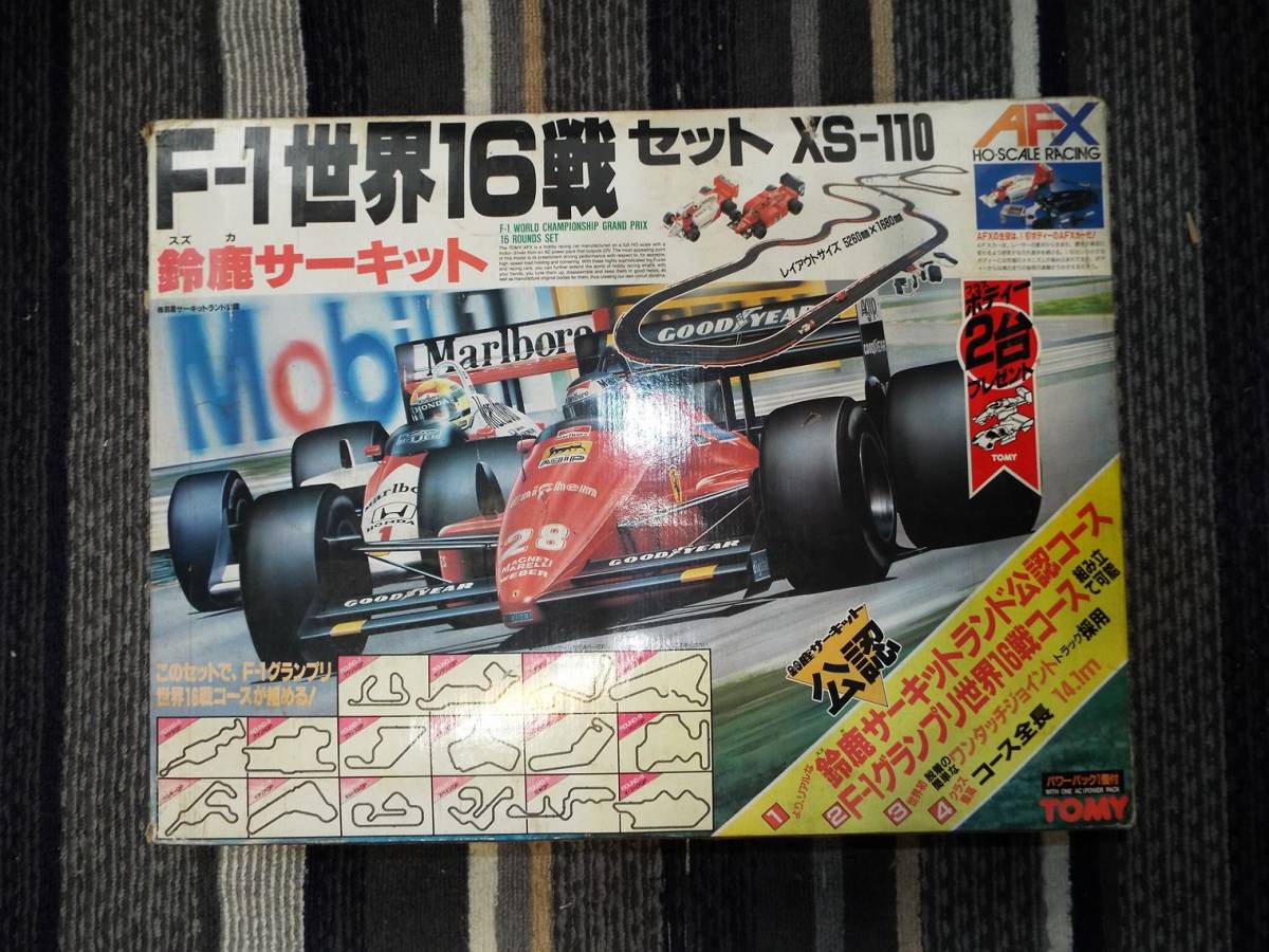 F-1世界16戦セット スロットカー レーシングコース XS-110 TOMY F-1世界16戦セット スロットカー レーシングコース XS-110 TOMY