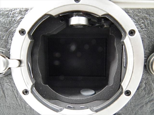 日本安心 □ LEICA ライカ M6 チタン フィルム一眼レフ ソフトケース付き シャッター切れOK 現状品 220206A2235 日本安心 □ LEICA ライカ M6 チタン フィルム一眼レフ ソフトケース付き シャッター切れOK 現状品 220206A2235