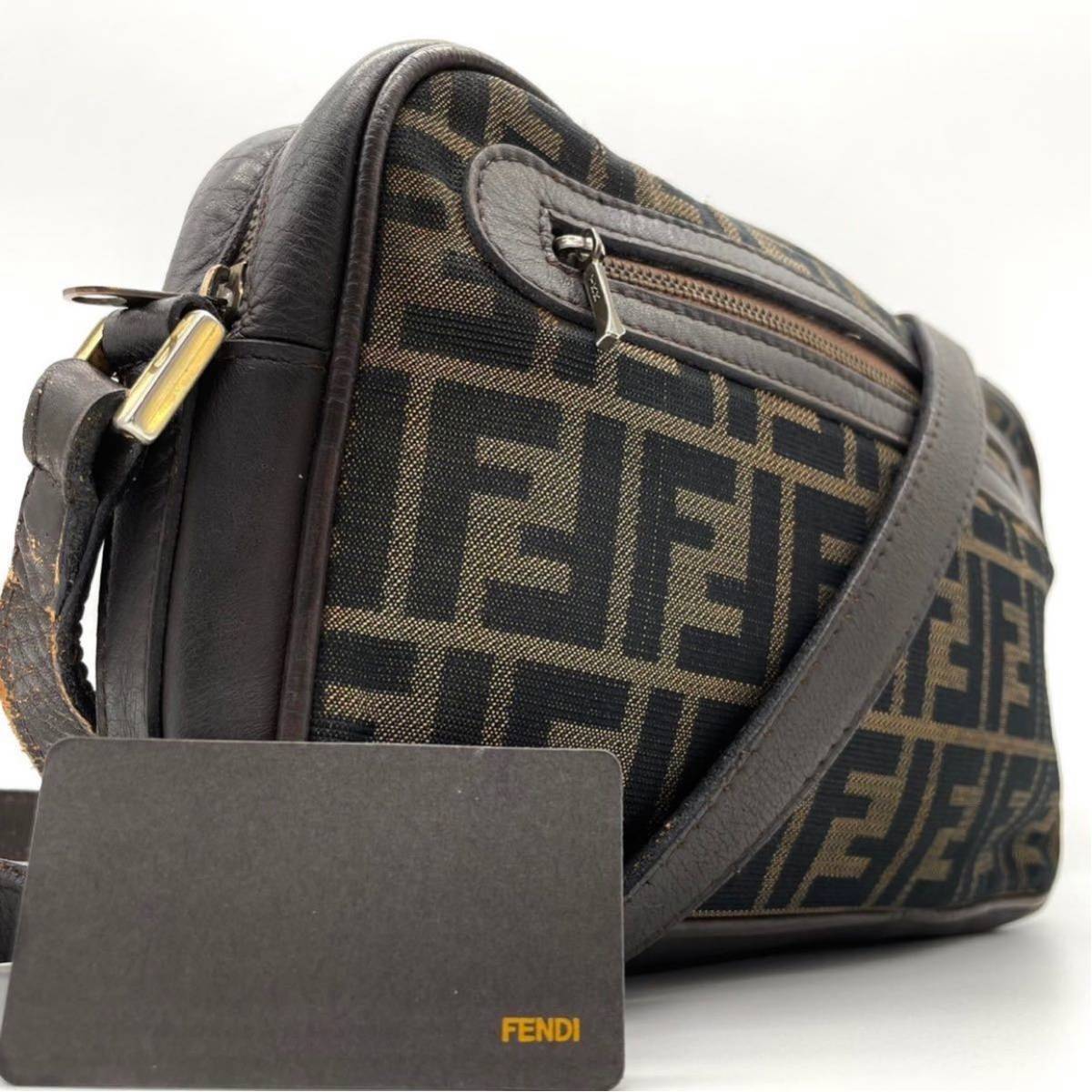 1円《美品》FENDI フェンディ ショルダーバッグ メッセンジャーバッグ