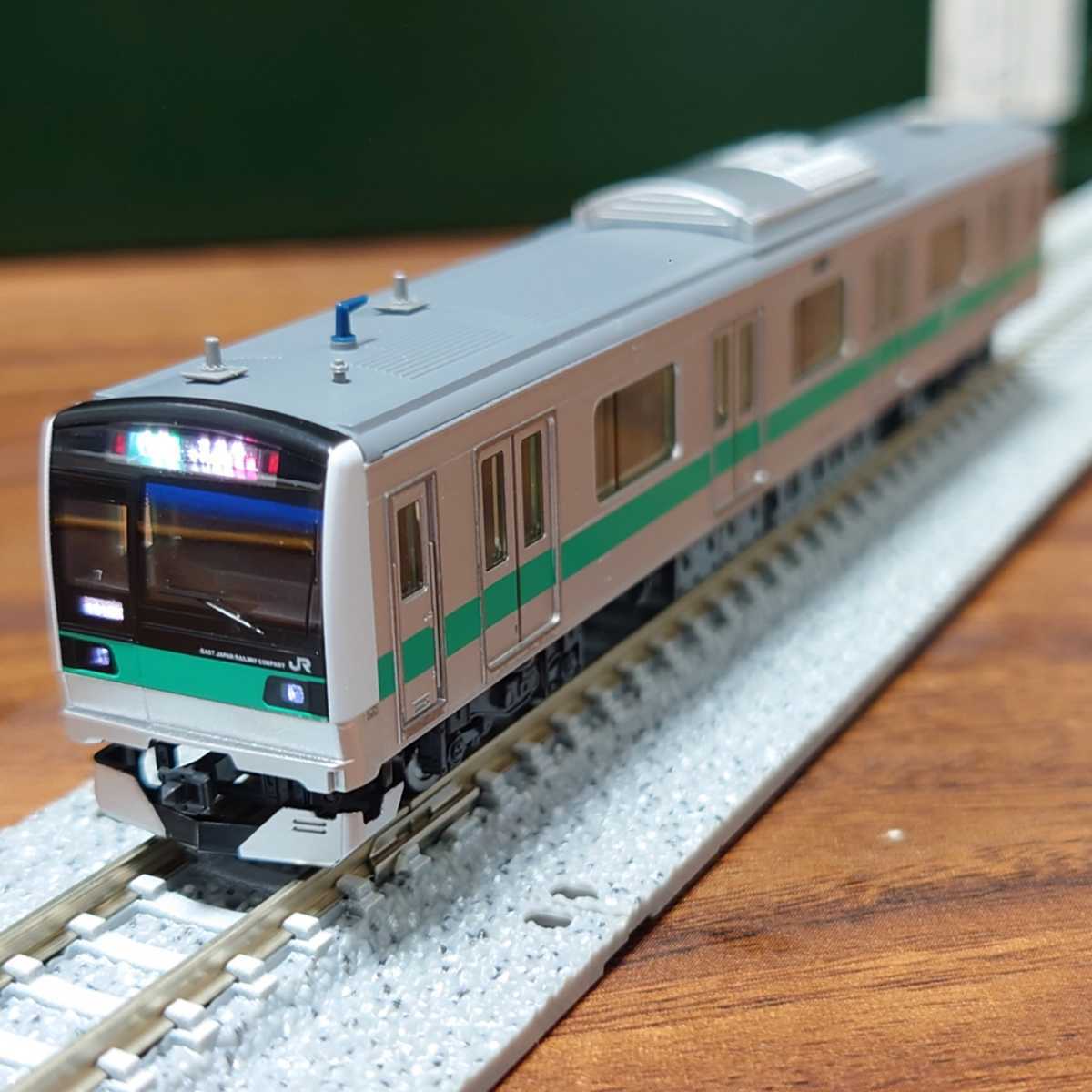 2021新作】 精密加工品 TOMIX 92571他 E233系2000番台 10両フルセット