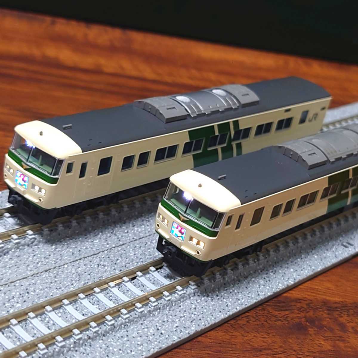 TOMIX 98306+98304 JR 185系200+185系0 特急列車(踊り子・強化型