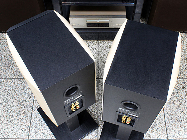 Yahoo!オークション - MAGNAT VINTAGE 410 マグナット ブック Yahoo!オークション - MAGNAT VINTAGE 410 マグナット ブック
