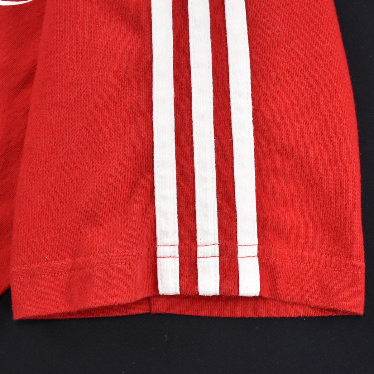 送料300円│adidas アディダス ★ スティーヴン・ジェラード リバプールFC フットボール 半袖 Tシャツ 赤 メンズ M_画像9