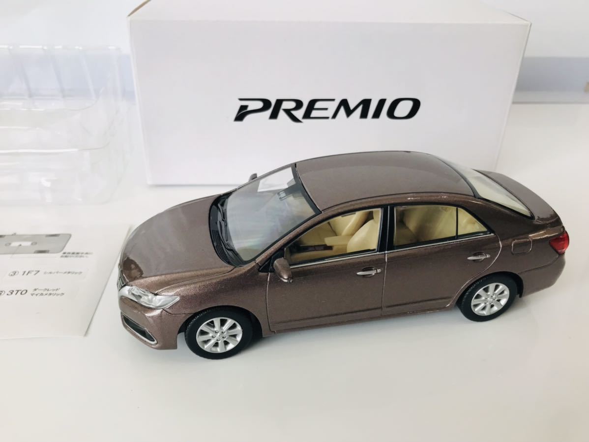 即決 1/30 サンプルミニカー　トヨタ プレミオ PREMIO ダークシェリーマイカメタリック　非売品_画像2