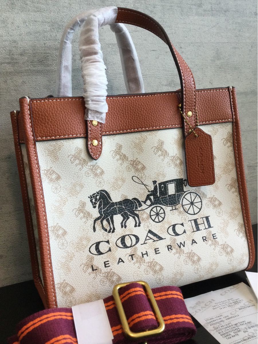 新品 COACH コーチ フィールドトート22 馬車ロゴ ホワイト ショルダー