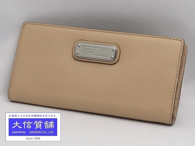 MARC BY MARC JACOBS マークジェイコブス 長財布 M0006578-660 ファスナー財布 カーフレザー ベージュ 中古A+【送料無料】A-6067_画像1