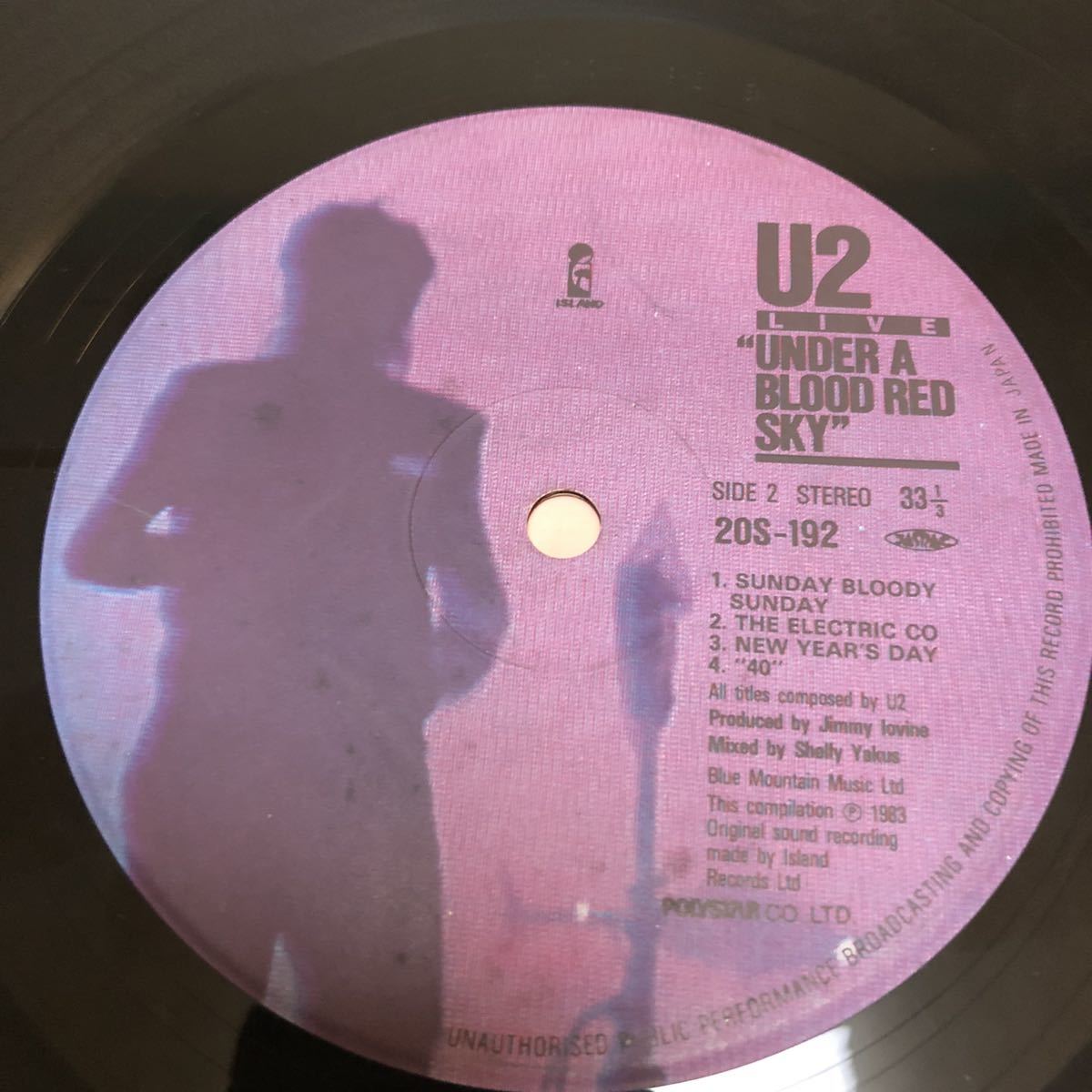 【 японское издание 】U2 LIVE Under a Blood Red Sky  кровавый  красный  Sky  / LP  пластинка  / 20S192 / ... нет  /  западная музыка　  рок  /