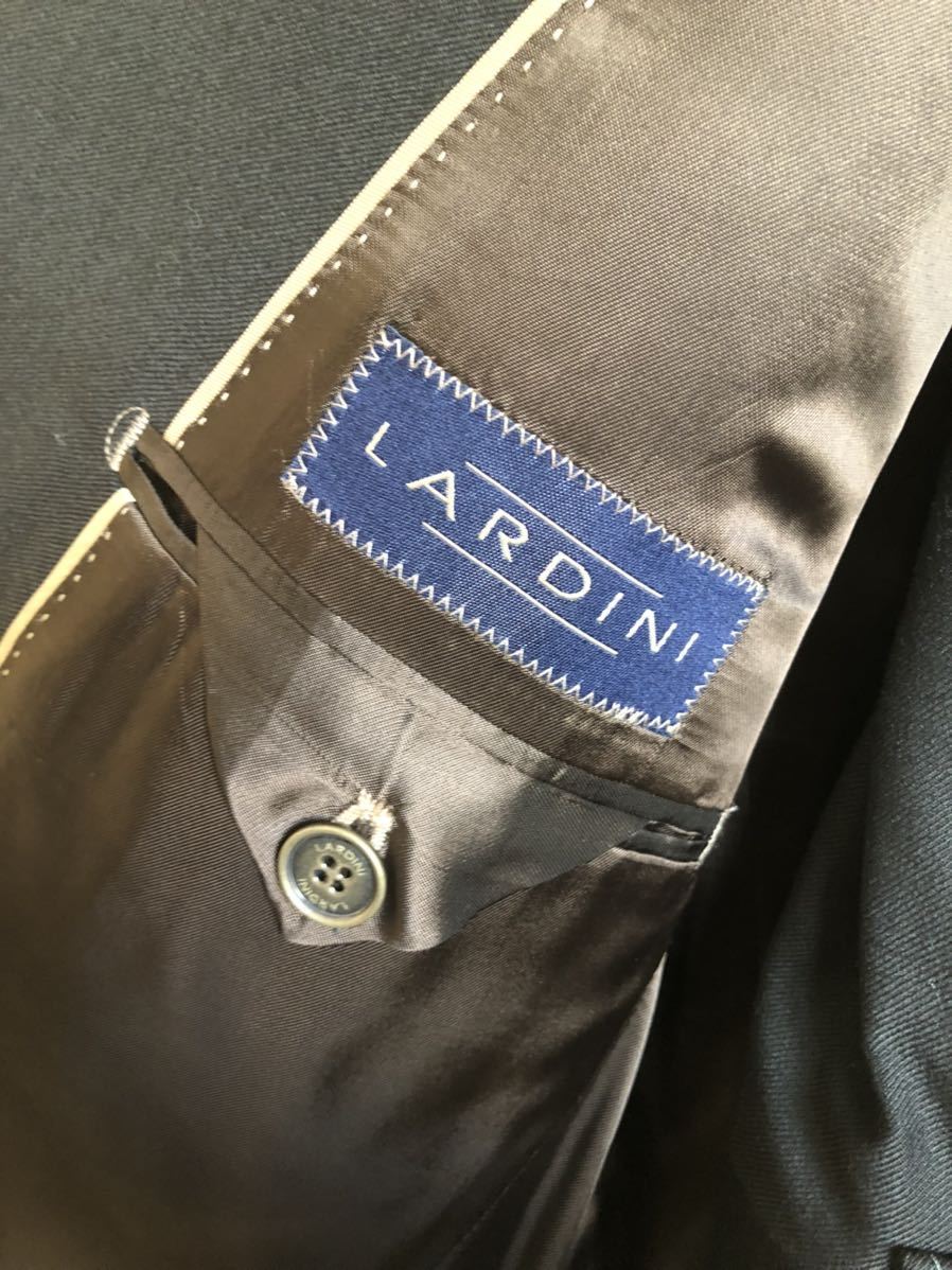 【6】ランディーニ LARDINI テーラードジャケット パンツ スラックス セットアップ シングルボタン 美品 3ボタン ウール_画像4