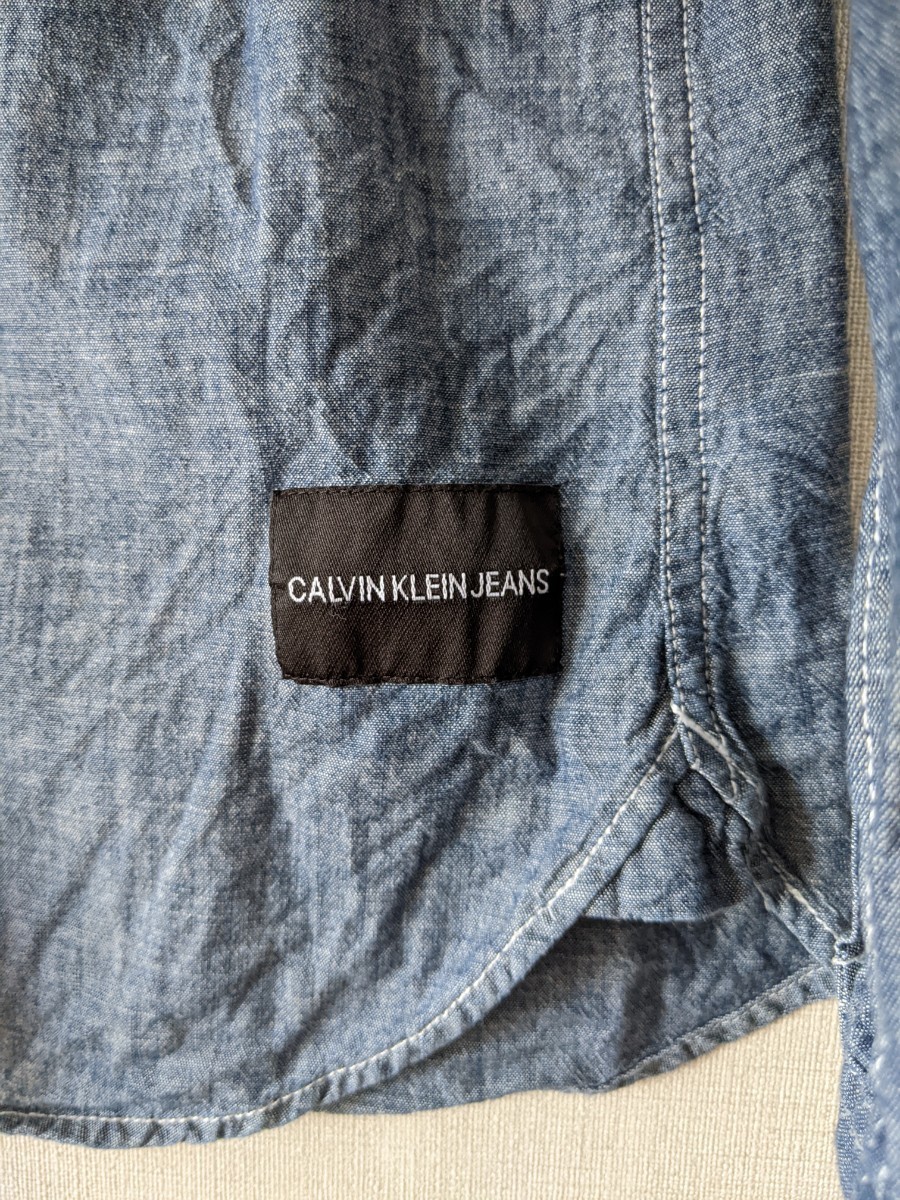 Calvin Klein　長袖シャツ　M~Lサイズ　ネイビー