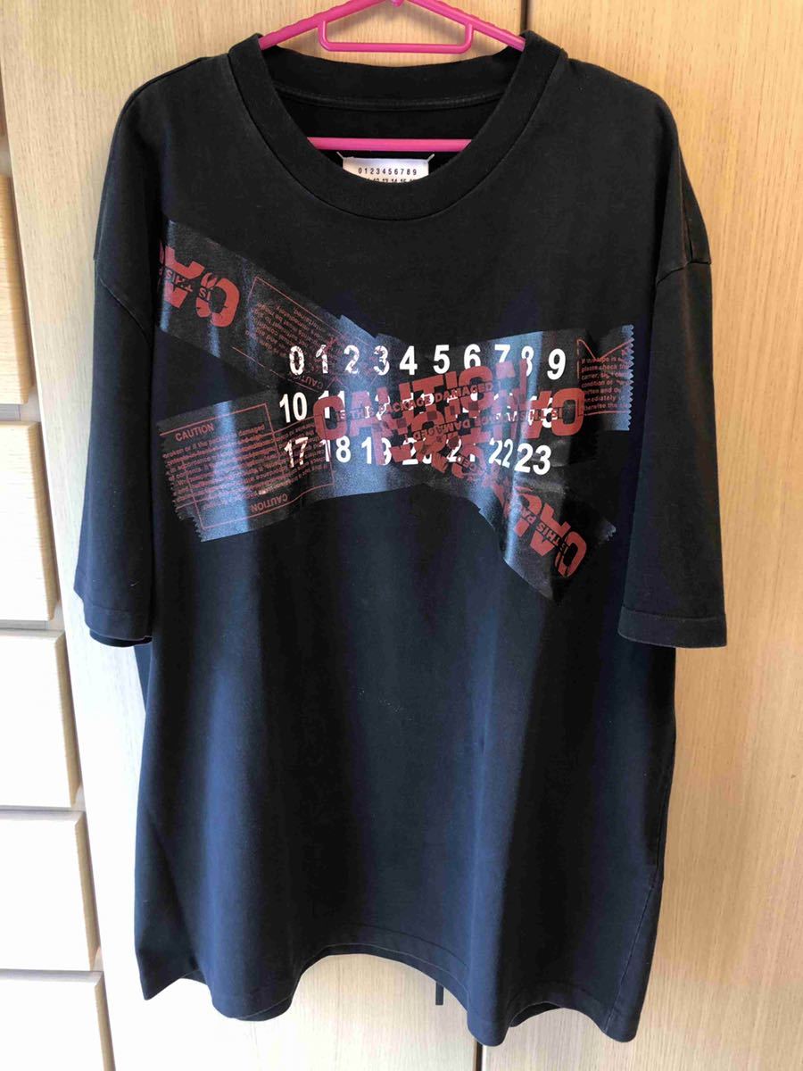 正規未使用 19aw Maison Margiela 10 メゾン マルジェラ カレンダータグ ロゴ オーバーサイズ Caution Tシャツ 黒 46 52 9 S50g C0568 Www Teiacon Com Br