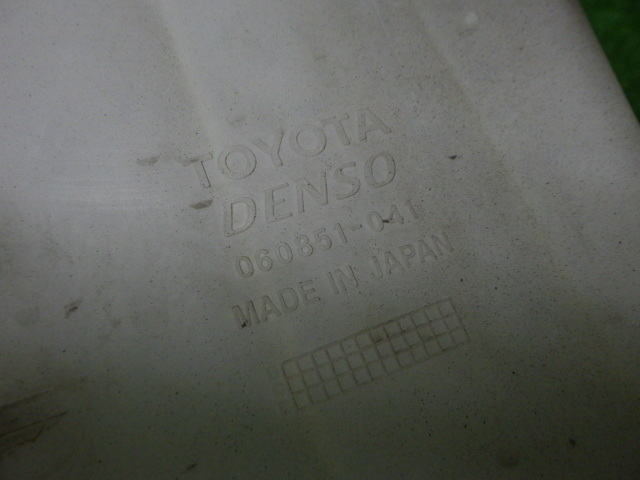  Toyota ZCT15 Opa бачок омывателя 201107025