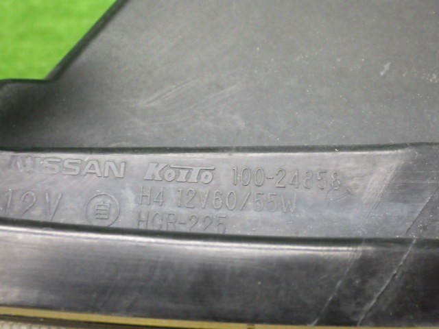 日産　C25　セレナ　前期　左ヘッドライト　ハロゲン　200526159
