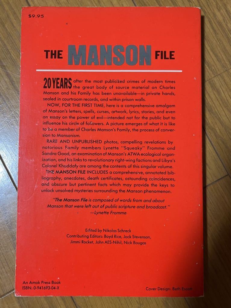 洋書　THE MANSON FILE チャールズ・マンソン　　　　検）ヘルタースケルター　ホワイトアルバム　ビーチボーイズ　シャロンテート_画像2