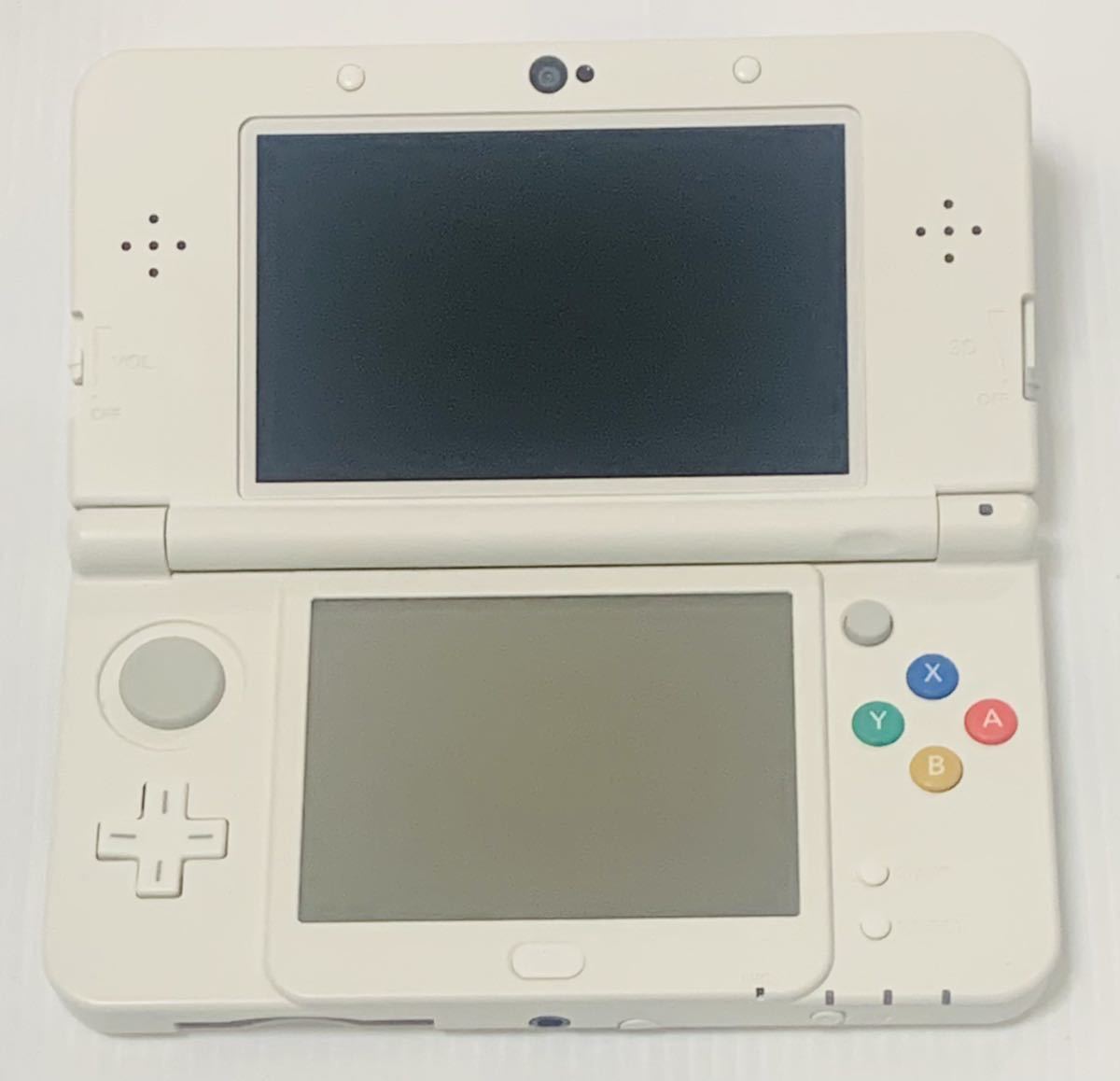 販売質屋 美品　ニンテンドー3DS ホワイト　完動品 携帯用ゲーム本体