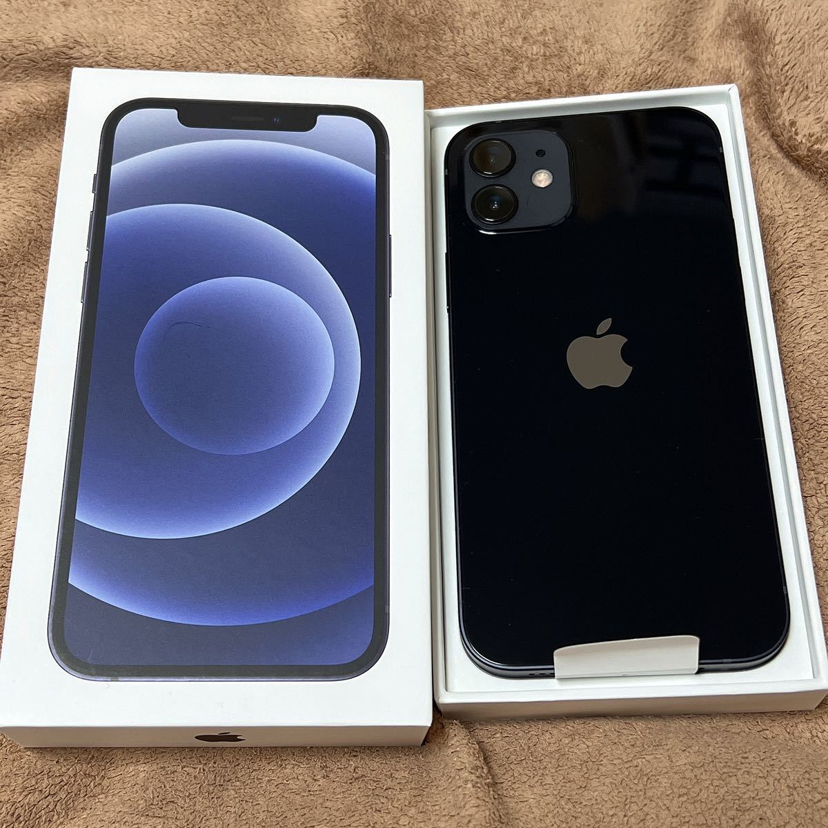 iPhone12 64GB ブラック SIMロック解除済み クリアランス超安い 【新品未使用】iPhone12 ブラック 64GB スマートフォン本体