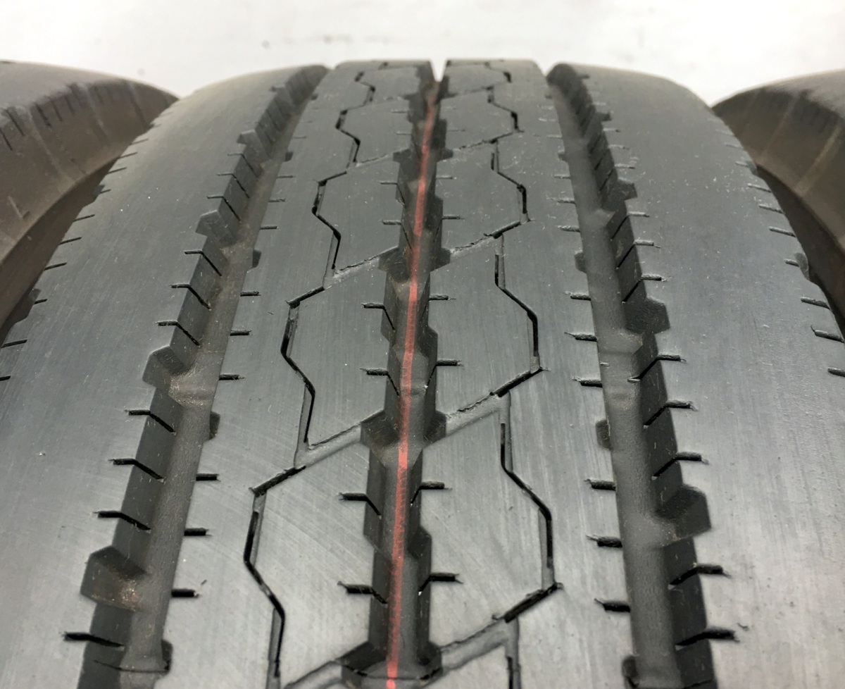 ☆195/75R15,ブリヂストン R205☆残溝バッチリ7分山!!☆2020年製