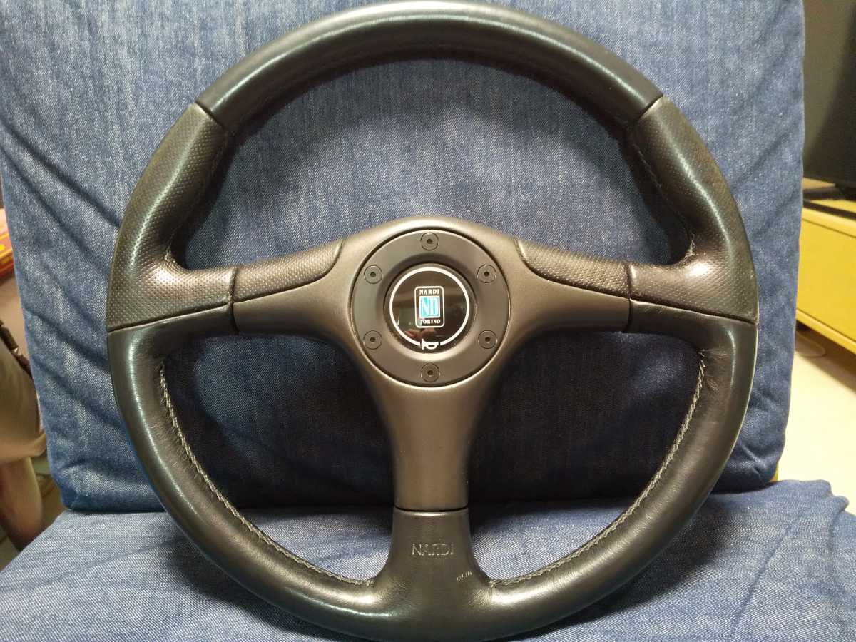 絶版 正規品 NARDI ナルディ Z5ステアリング Φ36 ブラックレザー 絶版 正規品 NARDI ナルディ Z5ステアリング Φ36 ブラックレザー