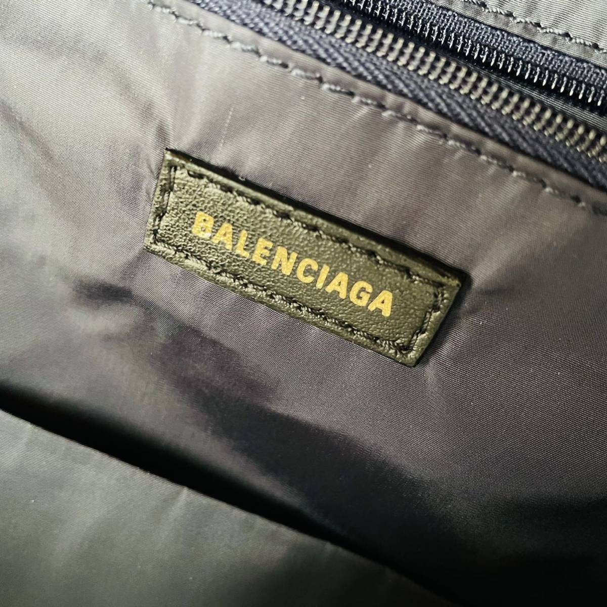 新品未使用】バレンシアガ リュック バッグパック WHEEL BACKPACK S