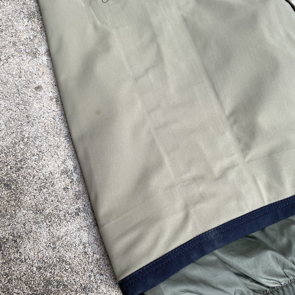 美品 バートン AK GORE-TEX ビブパンツ スノーボードウェア BURTON
