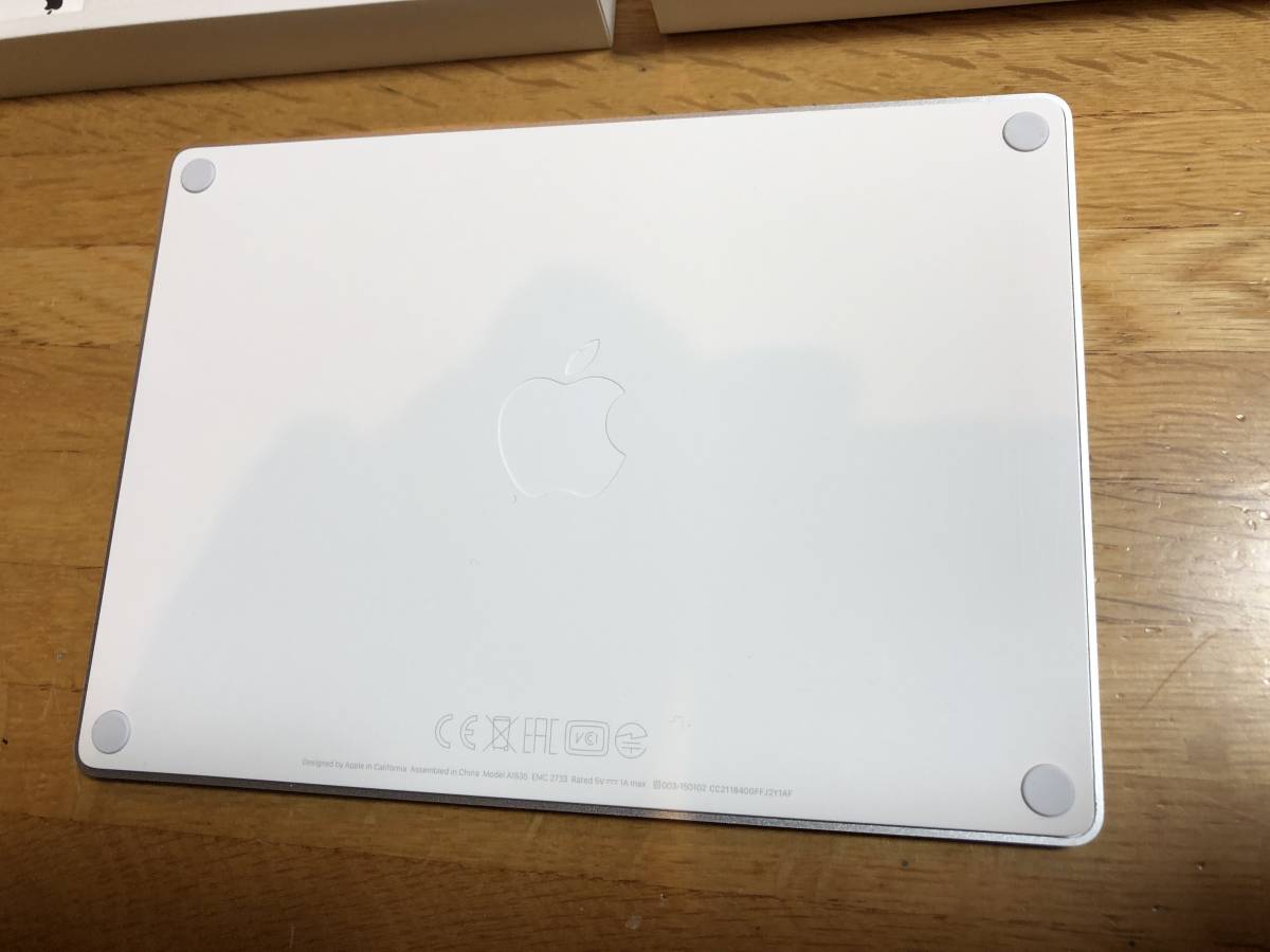 Apple Magic Keyboard(テンキー無,JIS) + Magic Trackpad 2 Apple Magic Keyboard(テンキー無,JIS) + Magic Trackpad 2