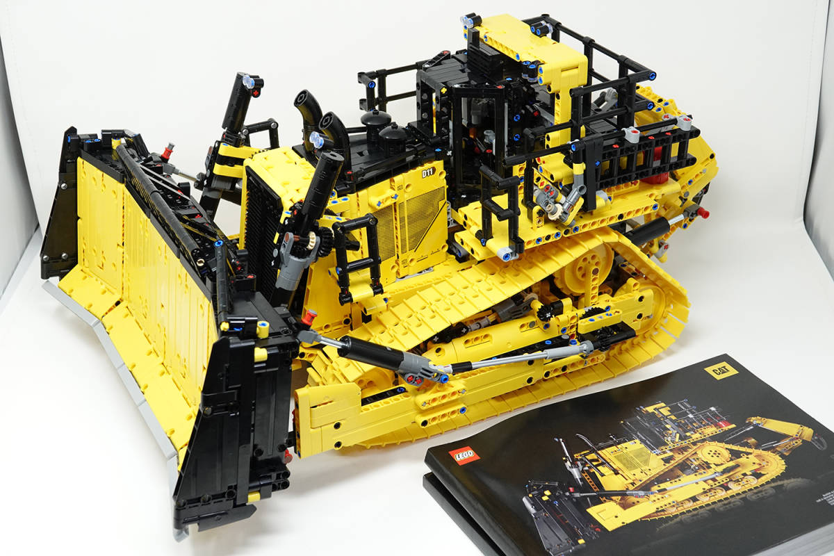 レゴ テクニック D11 ブルドーザー 42131 組立済み 完全ジャンク品