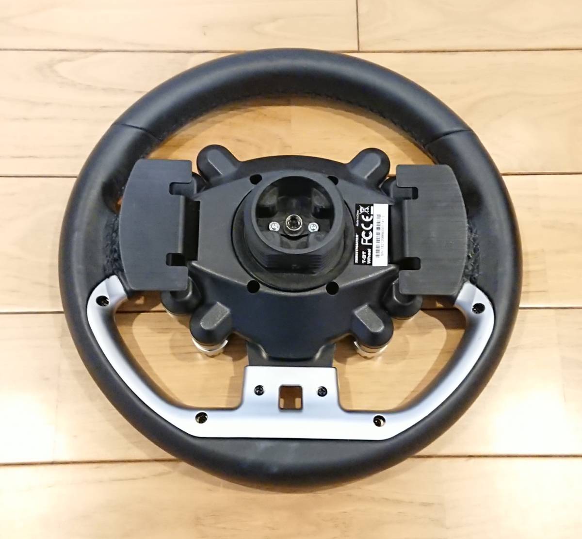 Thrustmaster T-GT スラストマスター ハンドルコントローラ 3