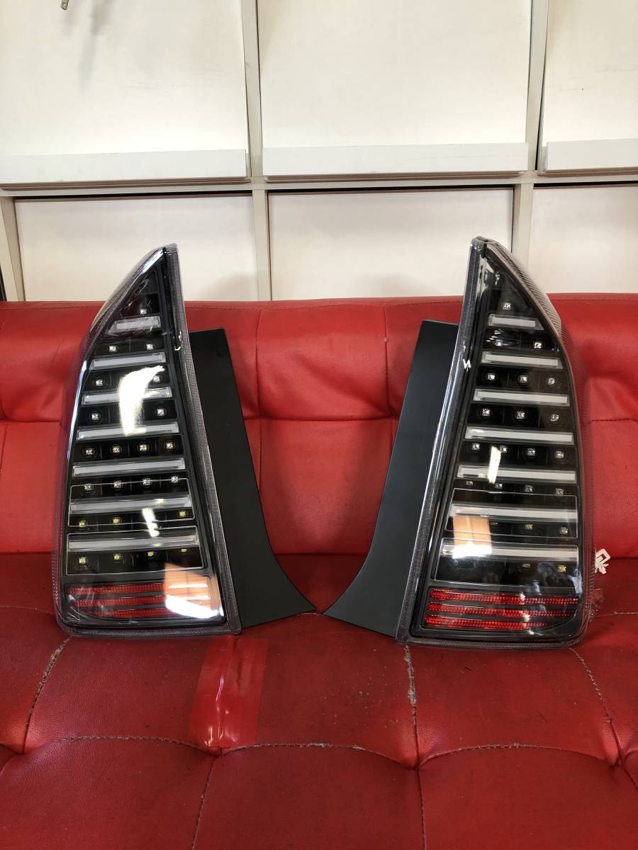 1000円スタート【ちょい訳あり】 ZVW30系 プリウス フルファイバー