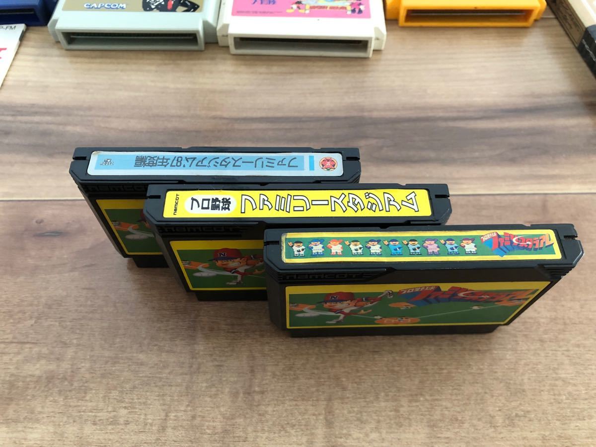 ☆未使用☆ファミコン互換機（88ゲーム内蔵）+ソフト28本+おまけ