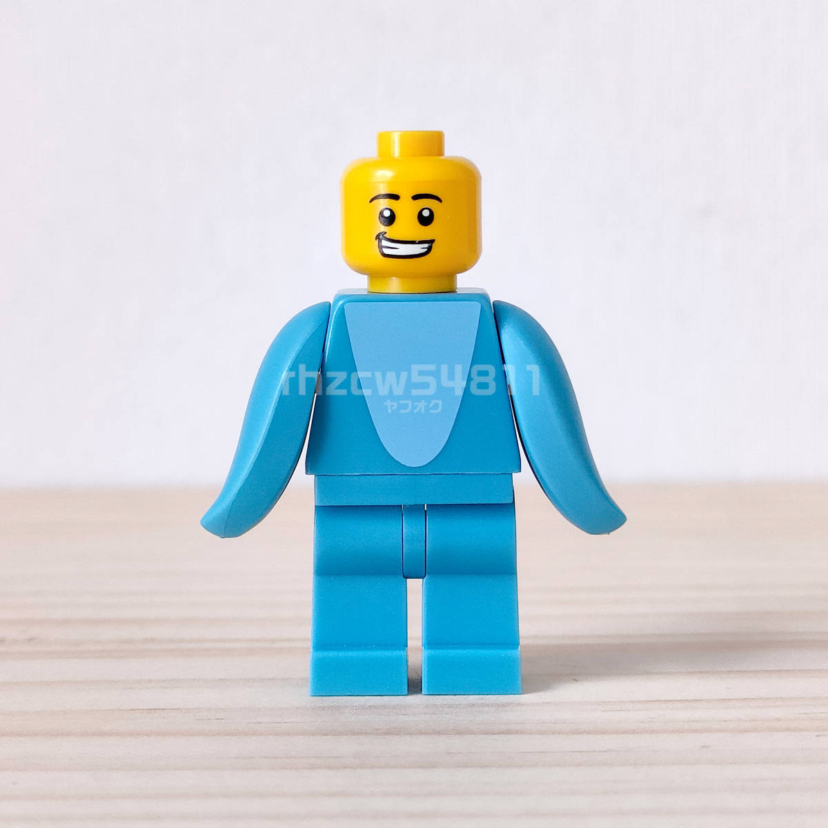 LEGO レゴ ミニフィグ シャークガイ 新品・未使用 ミニフィグシリーズ レゴランド