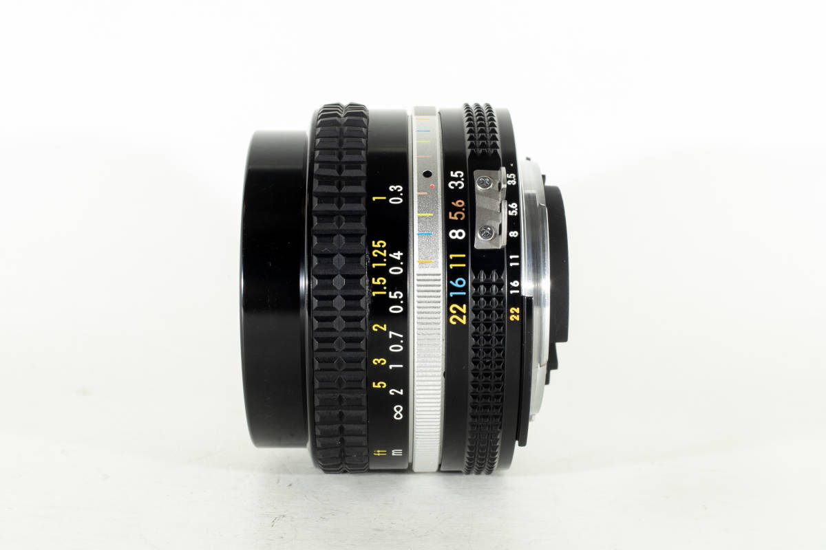 ６ニコン Ai-s NIKKOR 20mm F3.5 nikon マニュアル単焦点広角レンズ_画像2