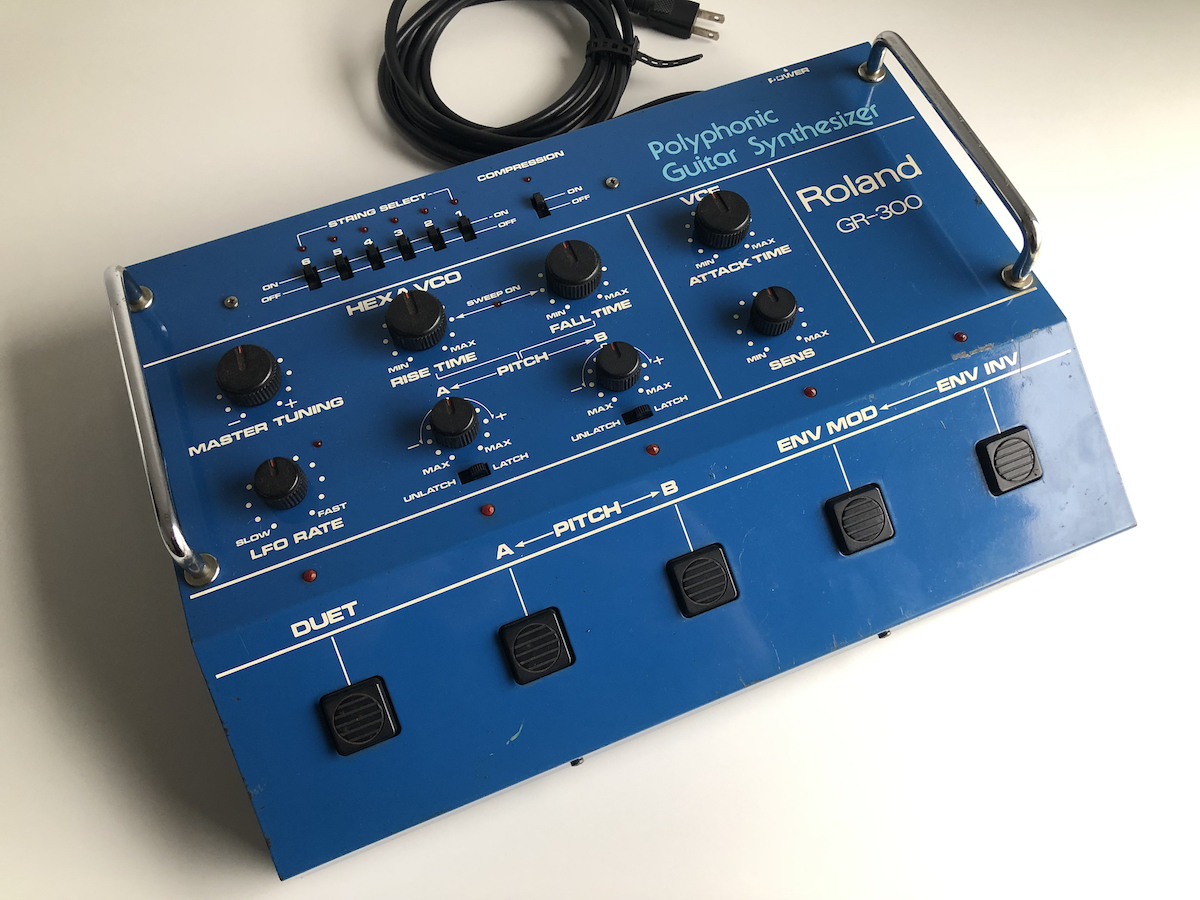 超貴重】 ローランド GR-300 ギターシンセサイザー ケース付き Roland