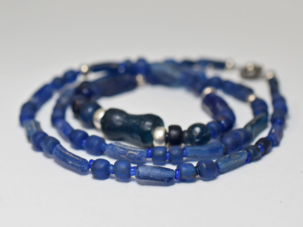 *. hoe . tonbodama * Ancient Rome n half transparent lapis lazuli color beads. necklace original [ free shipping ][MB19015]