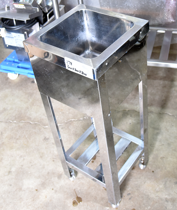 業務用 ステンレス1槽シンク/特注手洗いシンク 300×300×800 1178 業務用 ステンレス1槽シンク/特注手洗いシンク 300×300×800 1178