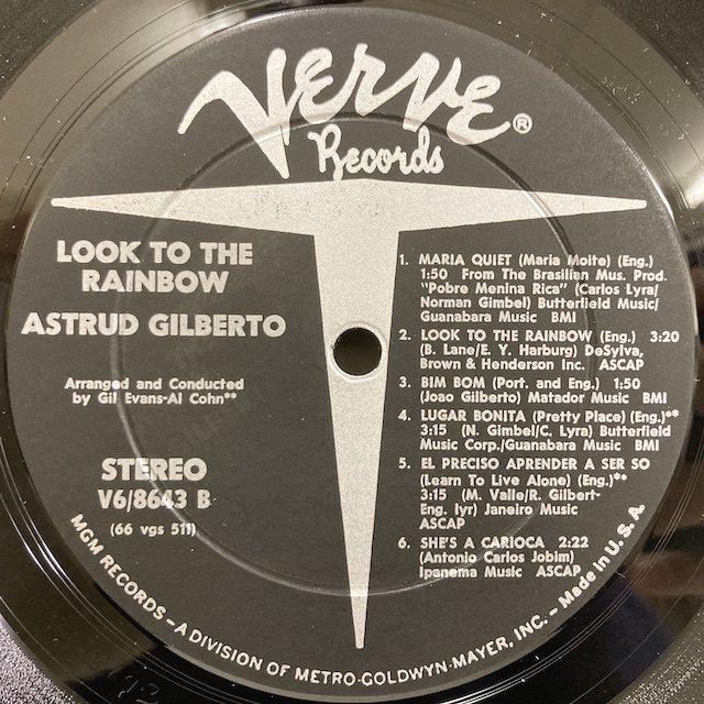 ●即決VOCAL LP Astrud Gilberto / Look to the Rainbow 87618 米オリジナル、Dg Stereo Vangelder アストラッド・ジルベルト_画像2