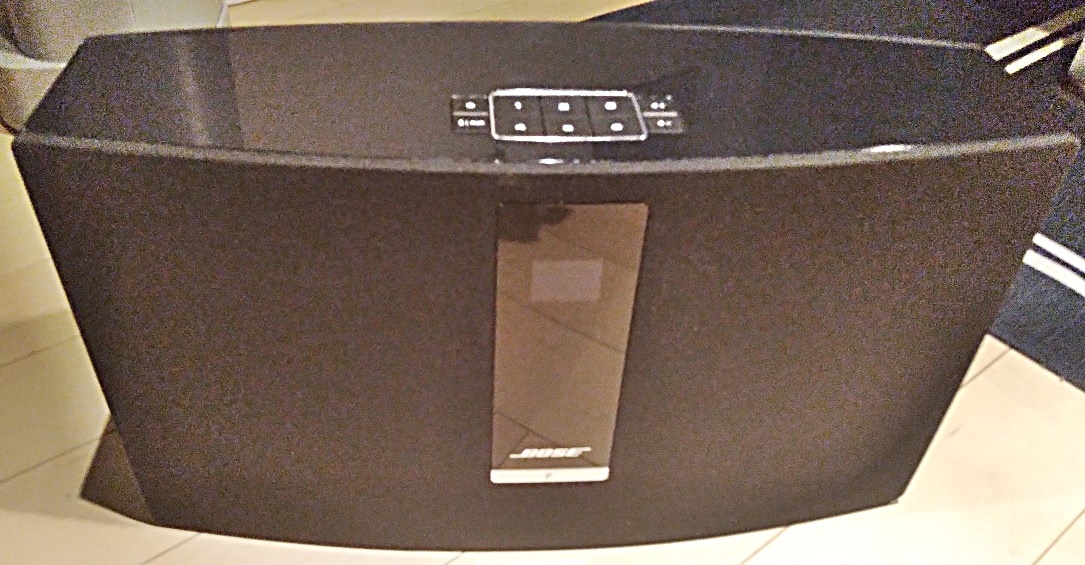 BOSE製ワイヤレススピーカー SoundTouch 30 Series II