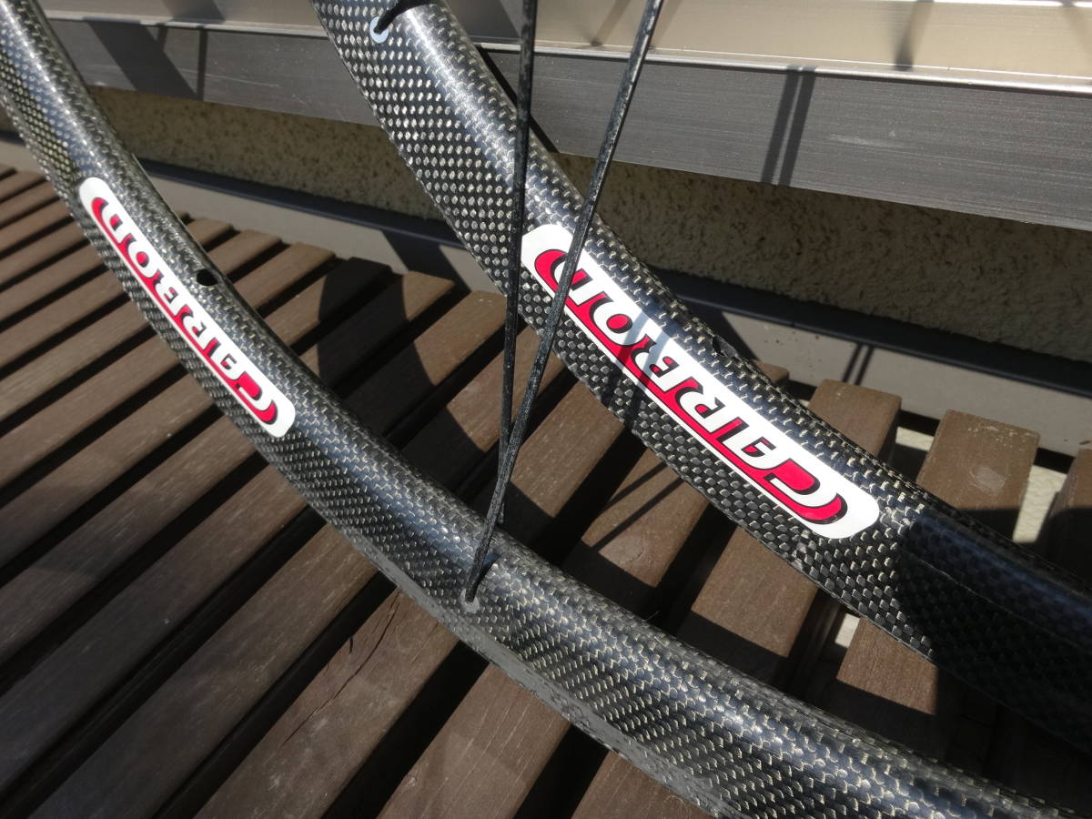 DURA ACE WH-7700 チューブラーカーボンホイール F100,R130 振れ DURA ACE WH-7700 チューブラーカーボンホイール F100,R130 振れ
